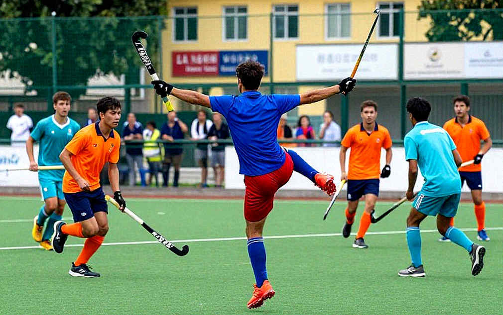 Hockey League Returns After Three Years: 11 Clubs, 10 Matches, and One Unfinished Question Hockey League Returns After Three Years: 11 Clubs, 10 Matches, and One Unfinished Question