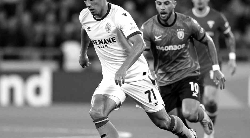 The Ledger Doesn't Lie: Football's Injury Data, Blockchain, and the Crisis of Trust The Ledger Doesn't Lie: Football's Injury Data, Blockchain, and the Crisis of Trust