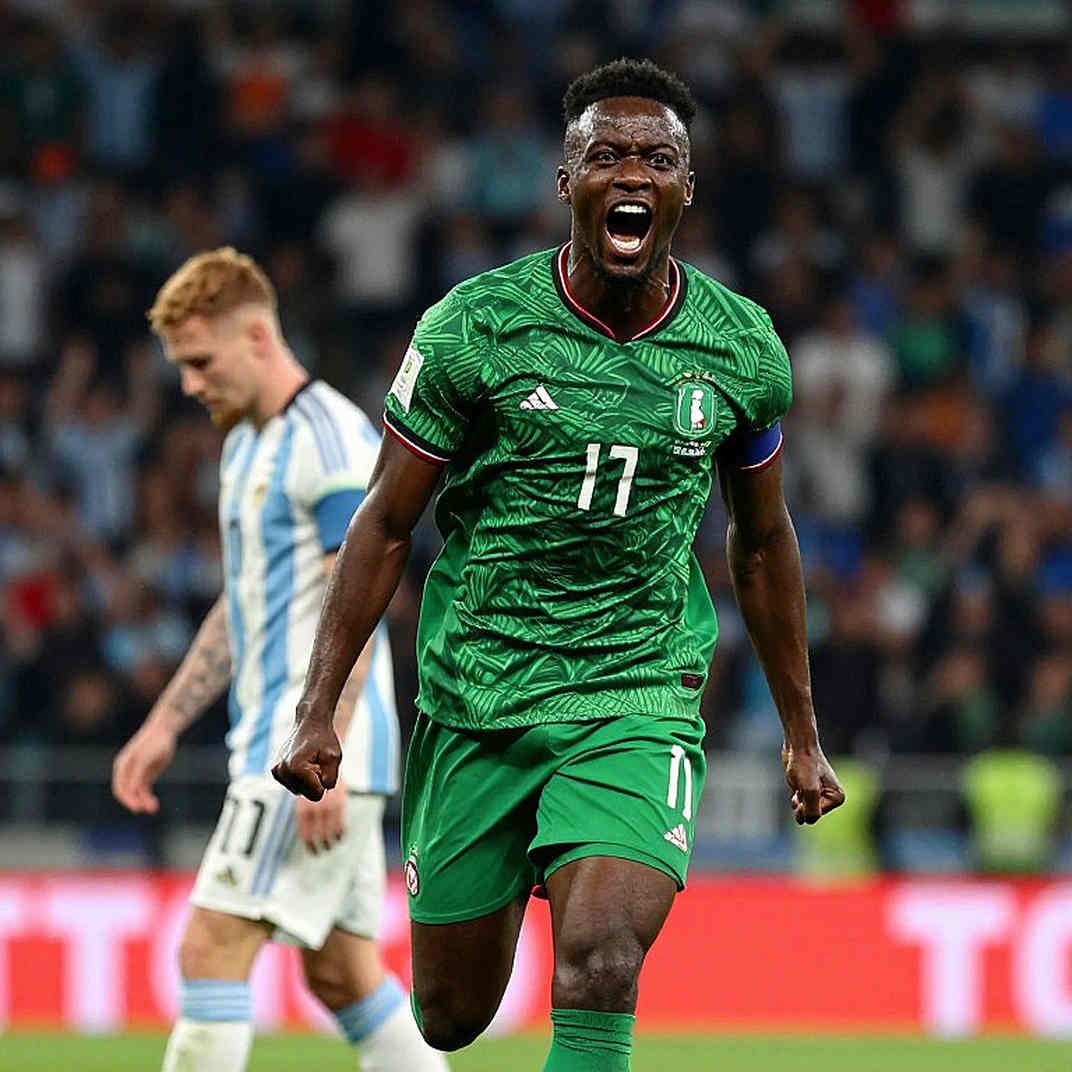 Eight-Year Contracts, Five-Year Books: The Real Trap Inside the Young-Star Premium Eight-Year Contracts, Five-Year Books: The Real Trap Inside the Young-Star Premium