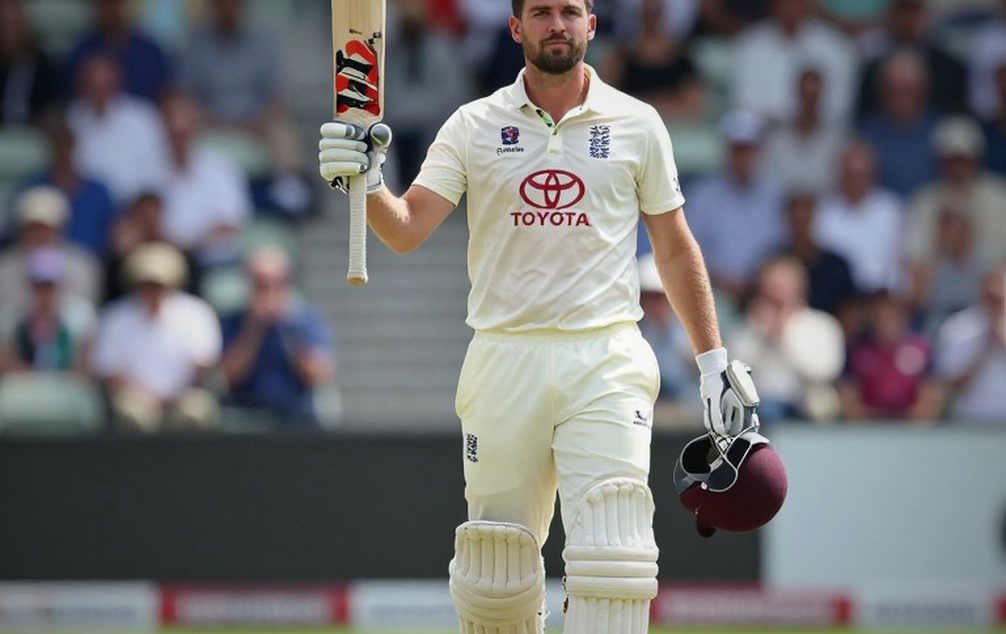 Before the Light Went Out: Bartlett's Cluster Spell and Peirson's Century in His 100th Match at the WACA Before the Light Went Out: Bartlett's Cluster Spell and Peirson's Century in His 100th Match at the WACA