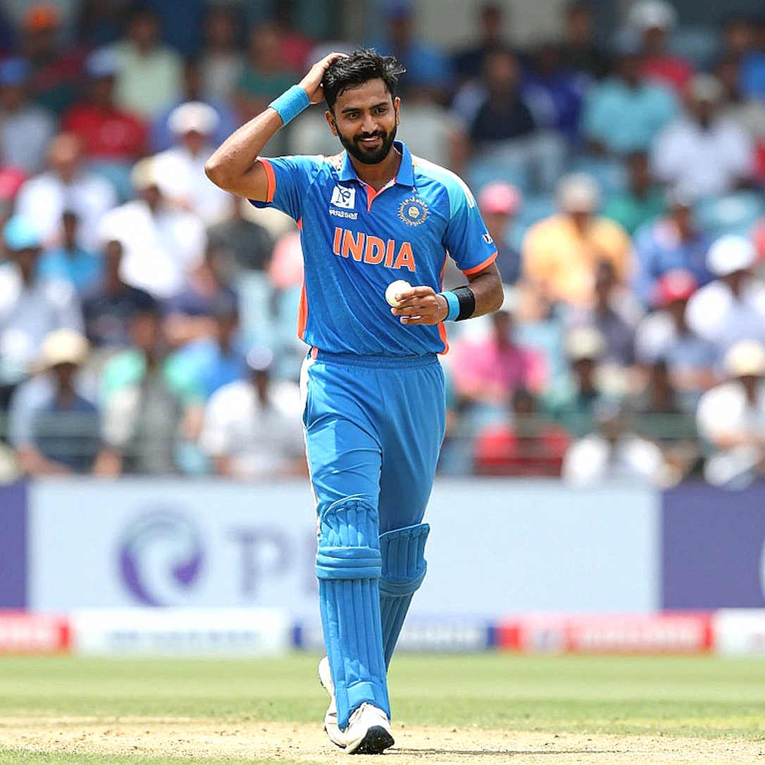 Litton's Scan Says 'Safe', Naeem Faces a Fitness Test: Before 28 October, the Real Question Isn't the Injury — It's Six Days Litton's Scan Says 'Safe', Naeem Faces a Fitness Test: Before 28 October, the Real Question Isn't the Injury — It's Six Days