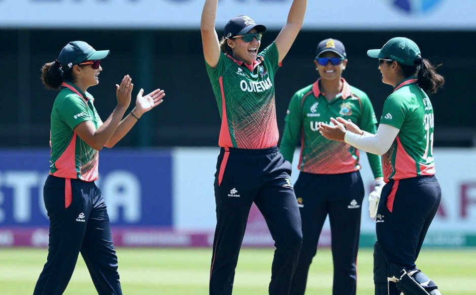 The Crowd's Tempo, The Press Box's Silence: How Asian Cricket Tells Its Own Story The Crowd's Tempo, The Press Box's Silence: How Asian Cricket Tells Its Own Story