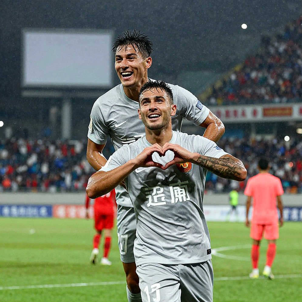 স্কোরবোর্ড যা লুকিয়ে রাখে: গ্যালাতাসারায়ের বড় জয়, মেরসিনের নিরুত্তর তাল