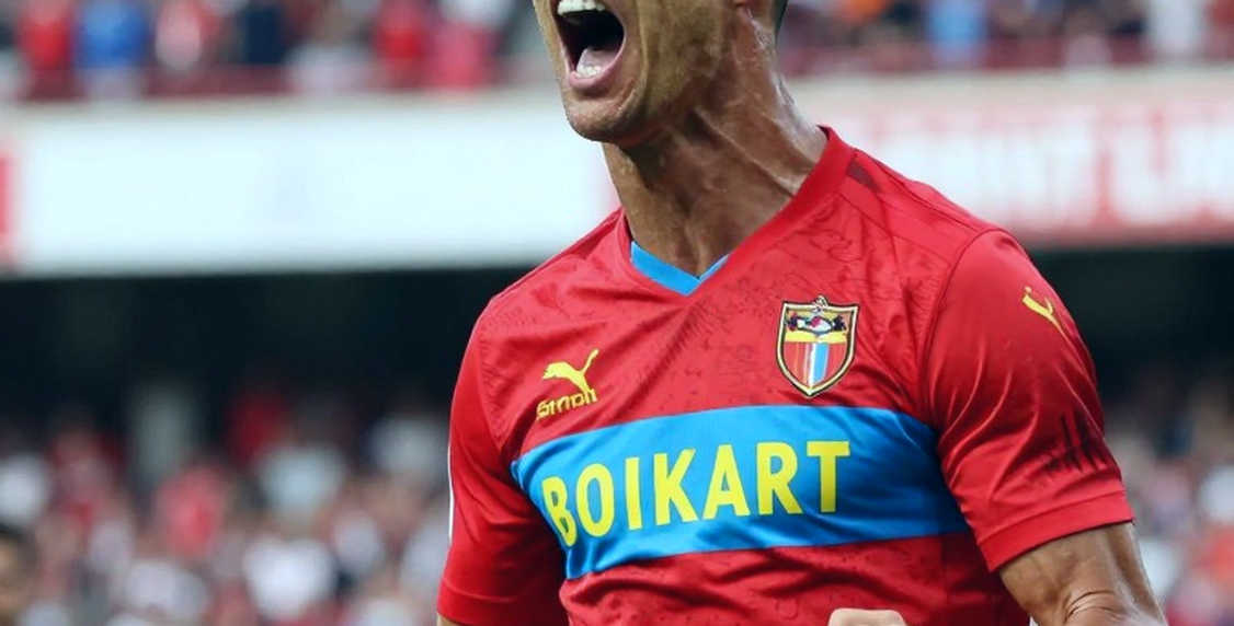ফ্যান টোকেন থেকে ট্রান্সফার লেজার: ফুটবলের ব্লকচেইন বাজি কত দূর টেকে