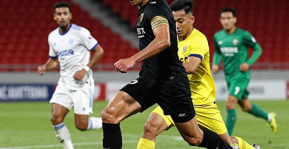 A €60m Fee, a Six-Match Sample: The Van Hecke Label the Ledger Cannot Verify A €60m Fee, a Six-Match Sample: The Van Hecke Label the Ledger Cannot Verify