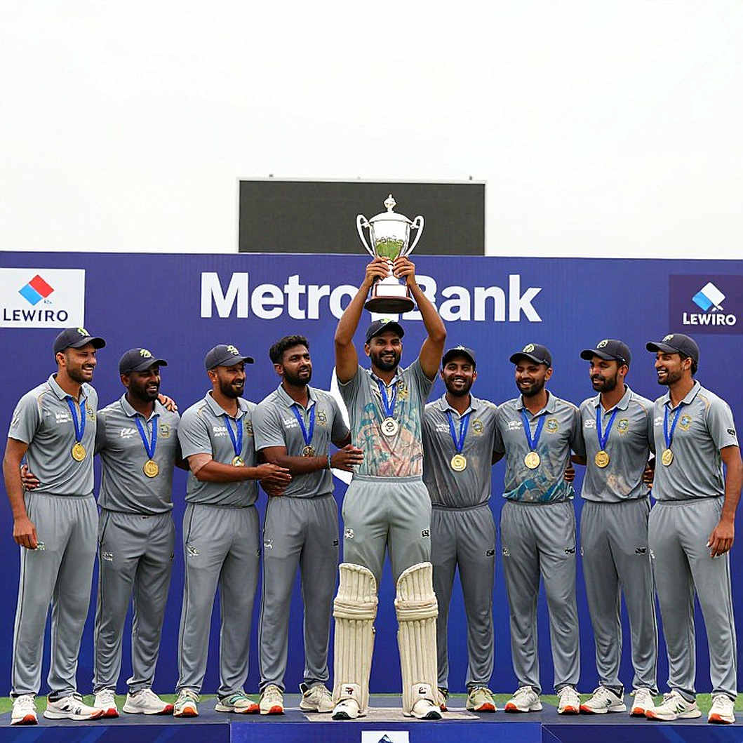 ডট-বল থেকে ৫৬ রান: আফগান স্পিন মডেলের লাইভ অডিট ডট-বল থেকে ৫৬ রান: আফগান স্পিন মডেলের লাইভ অডিট