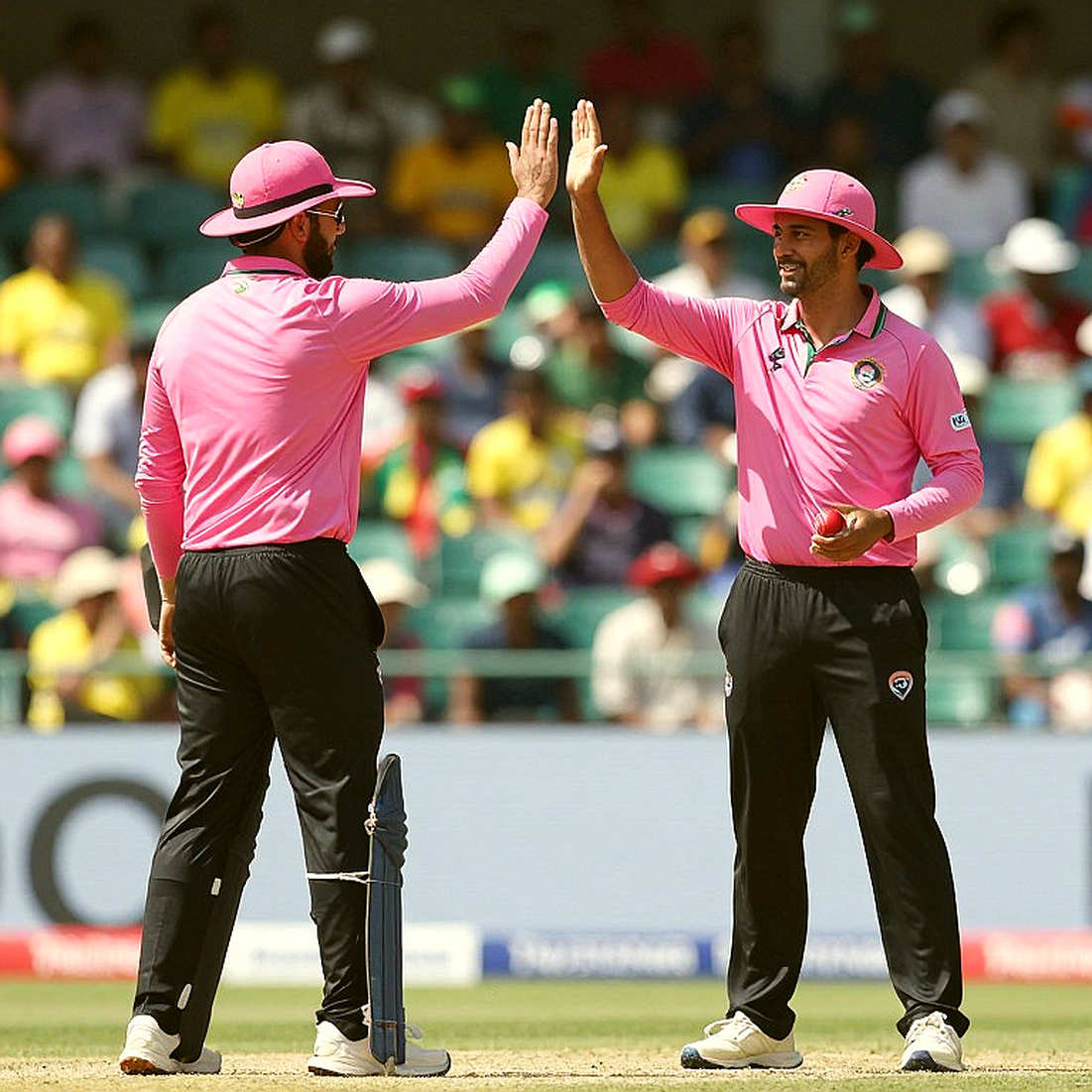 From Deal Sheet to On-Chain Ledger: Blockchain's Quiet Bid in South Asia's Cricket Transfer Market From Deal Sheet to On-Chain Ledger: Blockchain's Quiet Bid in South Asia's Cricket Transfer Market