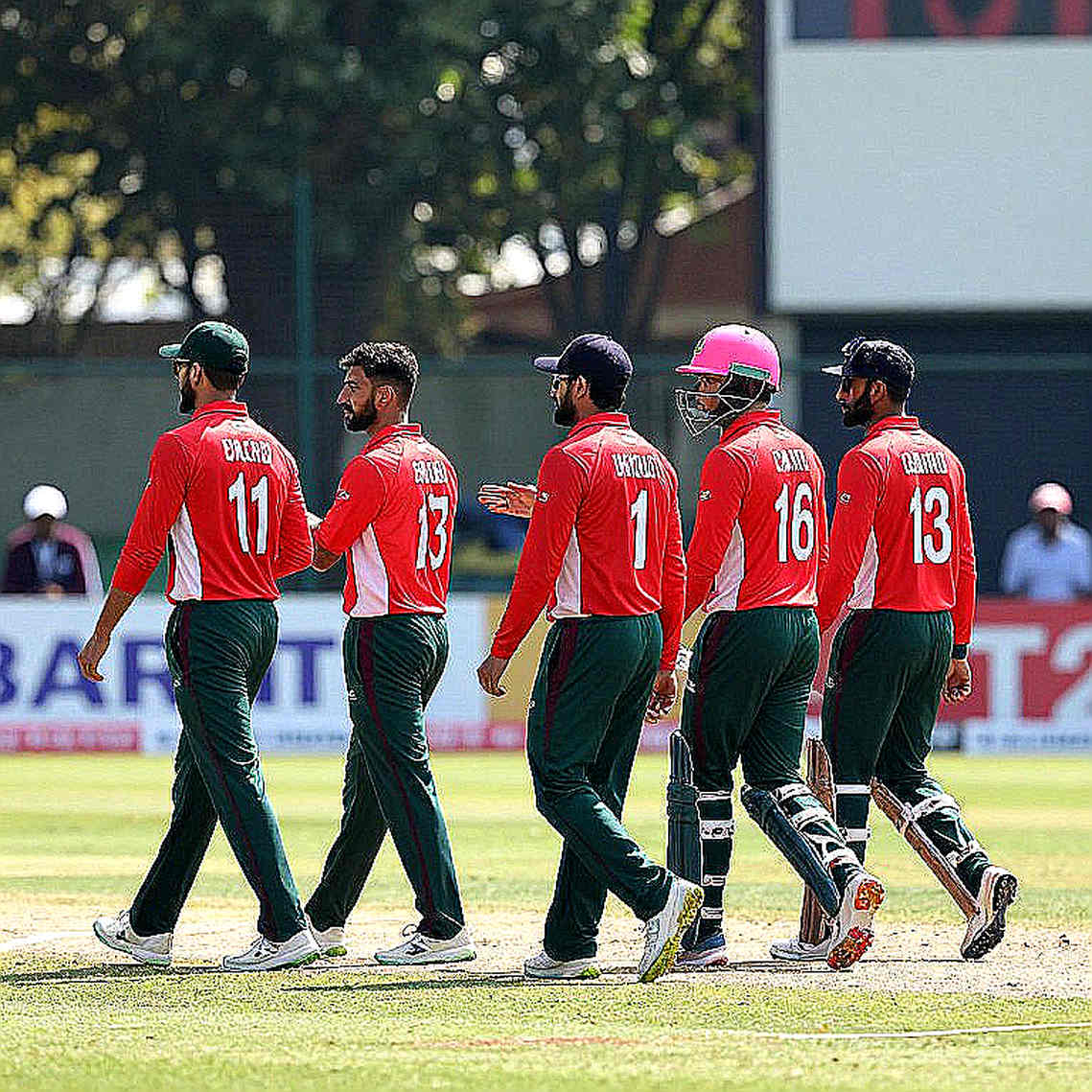 আবুধাবির গরমে 'ধারাবাহিকতার' পরীক্ষা: শান্তর টেস্ট, আর যে মাঠ আসলে নিরপেক্ষ নয়
