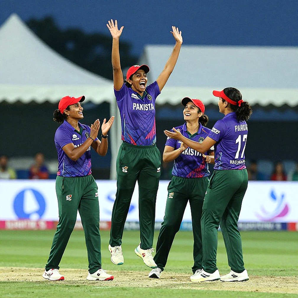 শাই হোপকে আউট করার প্রশ্নটা আসলে পাওয়ারপ্লে-ইকোনমির প্রশ্ন