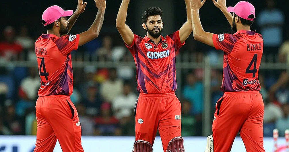 মিরপুরের শেষ ঘণ্টা: ক্রিকেটের ৯৪তম মিনিট যেভাবে আগের চার দিনকে নতুন করে লেখে
