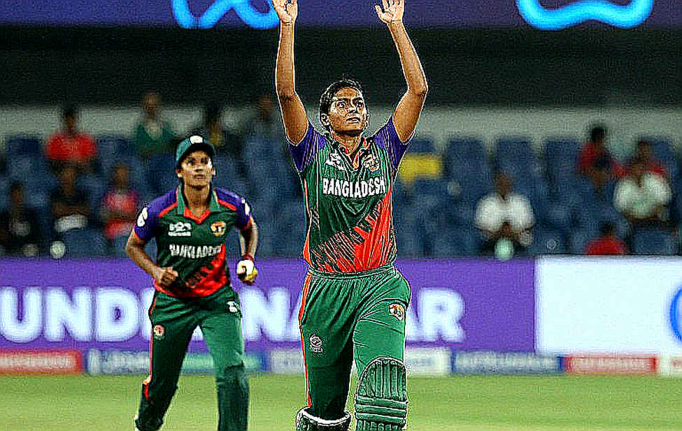 খালি লেজারের বক্স স্কোর: ক্রিকেট বিশ্লেষণে প্রমাণের ব্লকচেইন আর টাইমস্ট্যাম্পের নীরব সাক্ষ্য খালি লেজারের বক্স স্কোর: ক্রিকেট বিশ্লেষণে প্রমাণের ব্লকচেইন আর টাইমস্ট্যাম্পের নীরব সাক্ষ্য