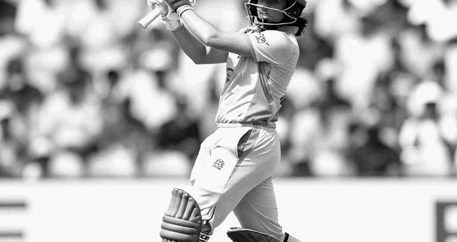 Mominul's Bowling Reinvention: The Fifth-Bowler Arithmetic and an Unfinished Batting Question
