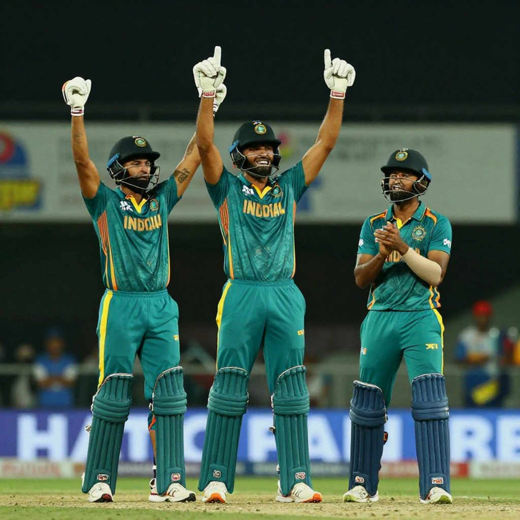 2090: The Future of Cricket—Power and Reform in the Young Generation's Journey 2090: The Future of Cricket—Power and Reform in the Young Generation's Journey