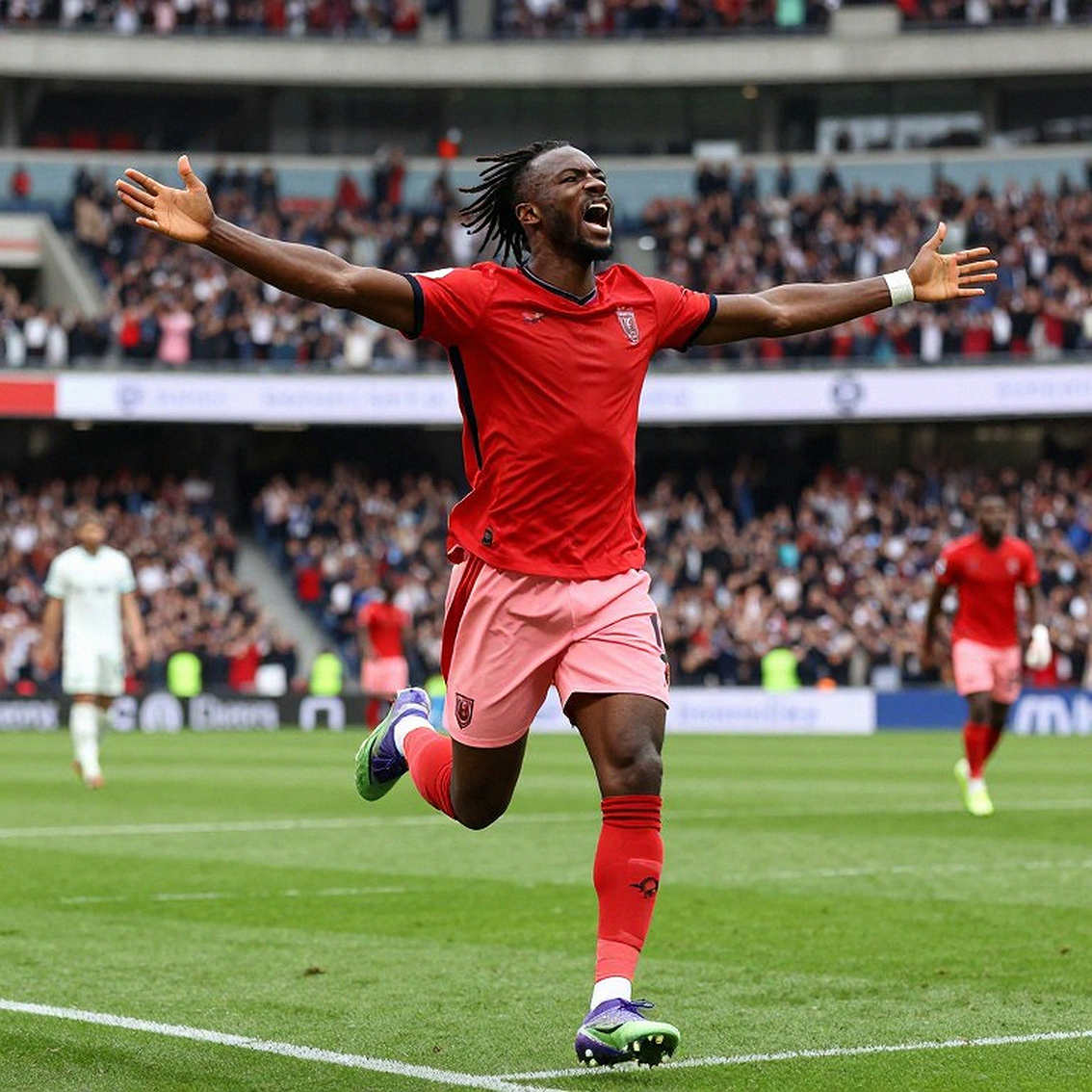 A Row With No Tissue: How Netflix's Animation Slate Entered a Football Analysis Feed A Row With No Tissue: How Netflix's Animation Slate Entered a Football Analysis Feed